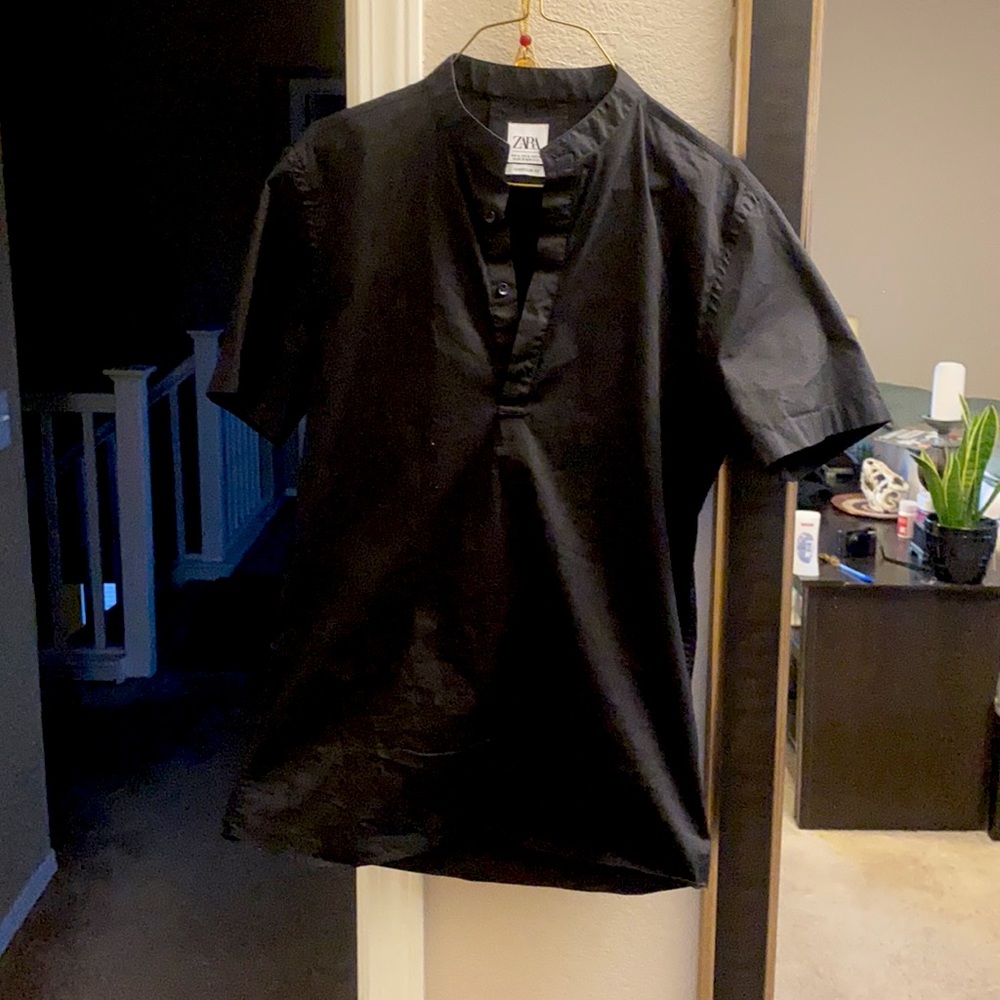 Zara button up mock neck shirt
